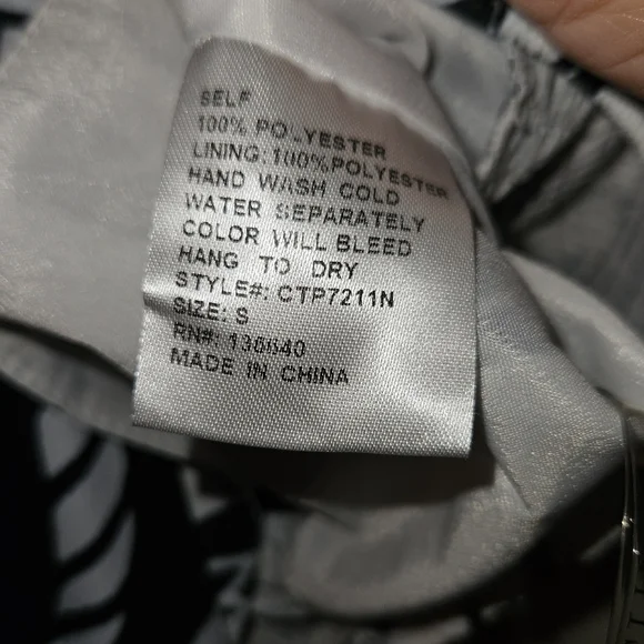 L'ATISTE NWT 2PC Set - Picture 8 of 10